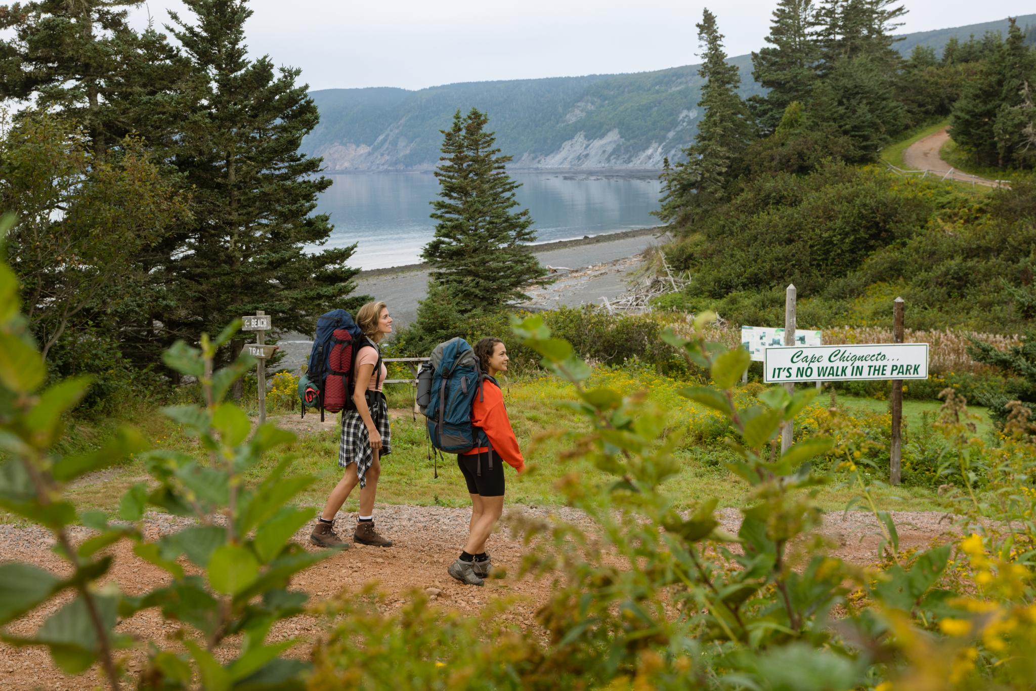 Hiking Cape Chignecto Park in Advocate